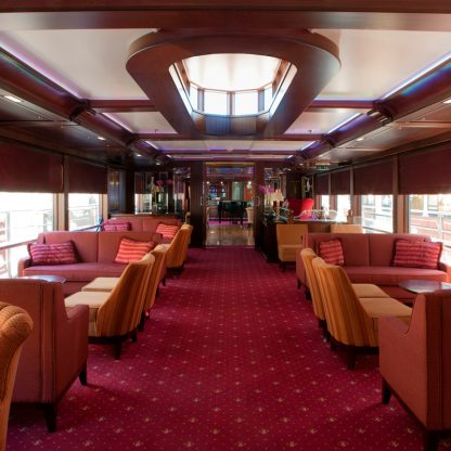 barco-hotel