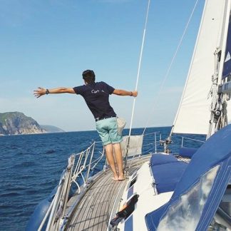 Lisbon_cruise_ sailboat